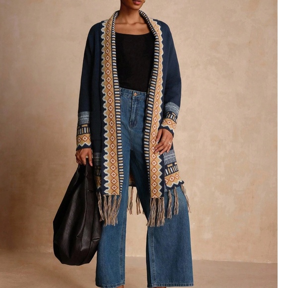 Cozy Geo Print Open Front Tassel hem Loose Fit Cardigan - Picture 2 of 7